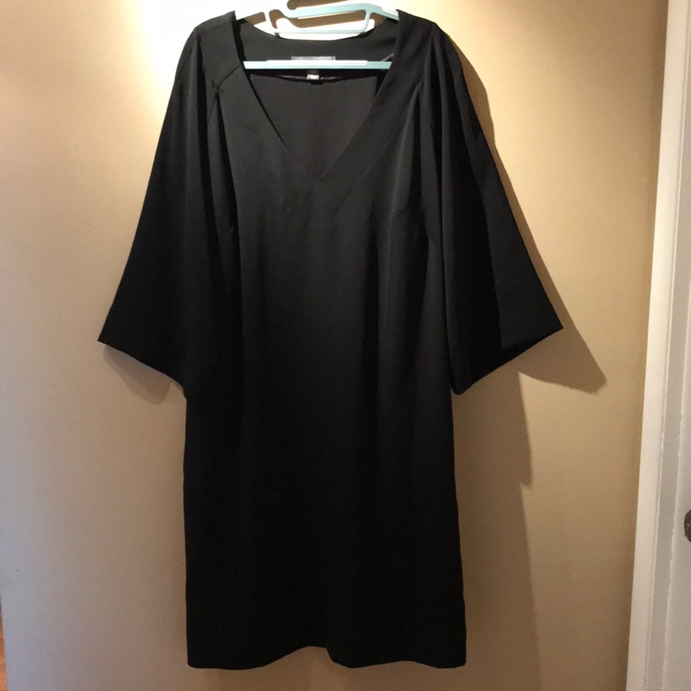 Donna Ricco black dress with pockets size16W mint condition dress